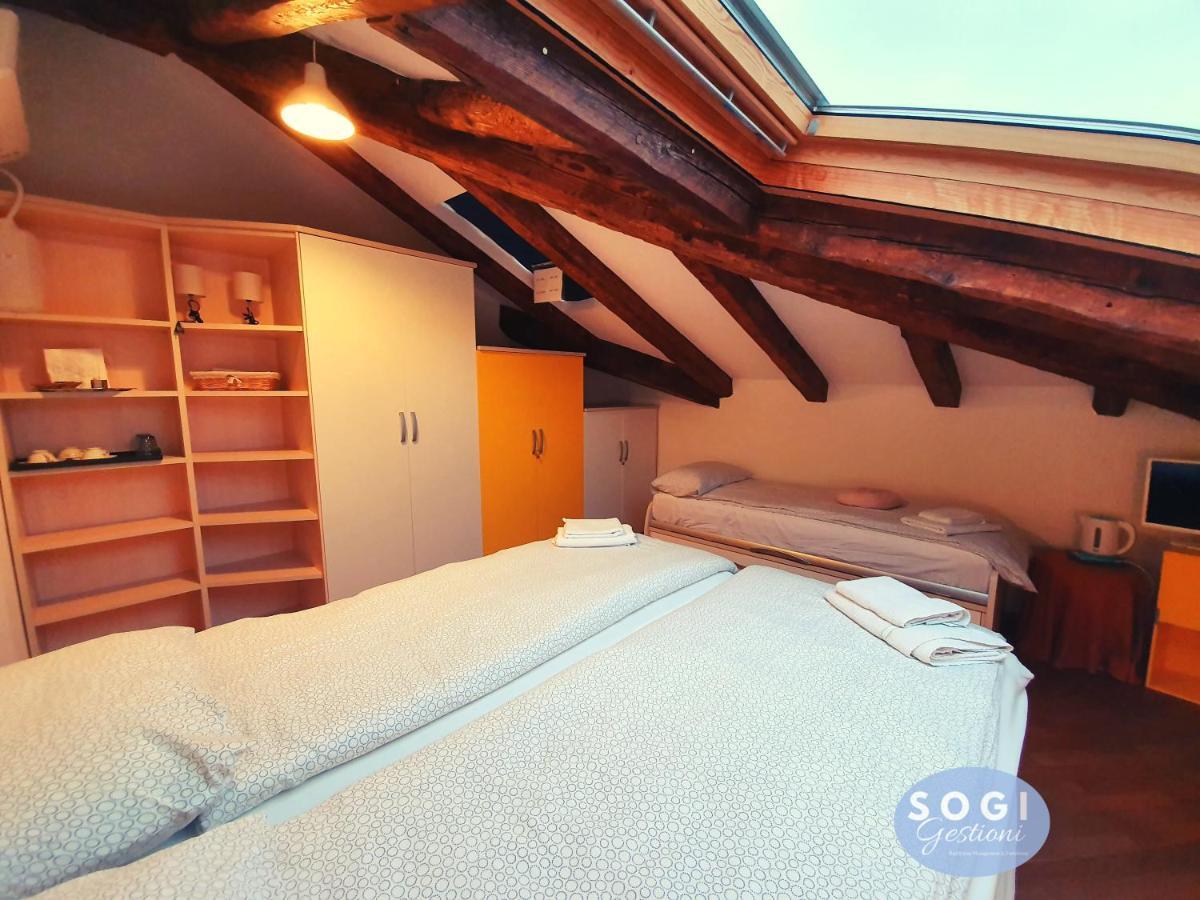 Villa Tullibec 的里雅斯特 外观 照片